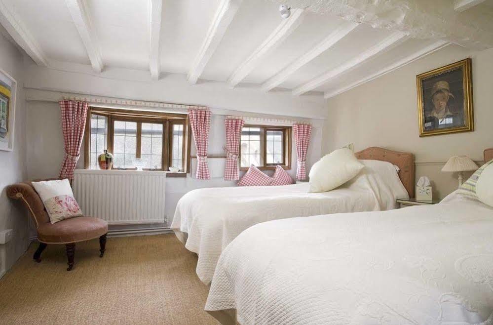 مبيت وإفطار Halford  The Old Manor House المظهر الخارجي الصورة